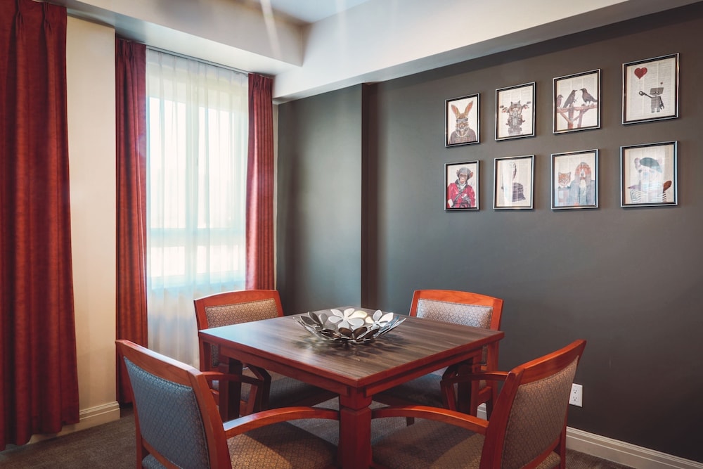 Suite, 1 Bedroom, Non Smoking - Living Area