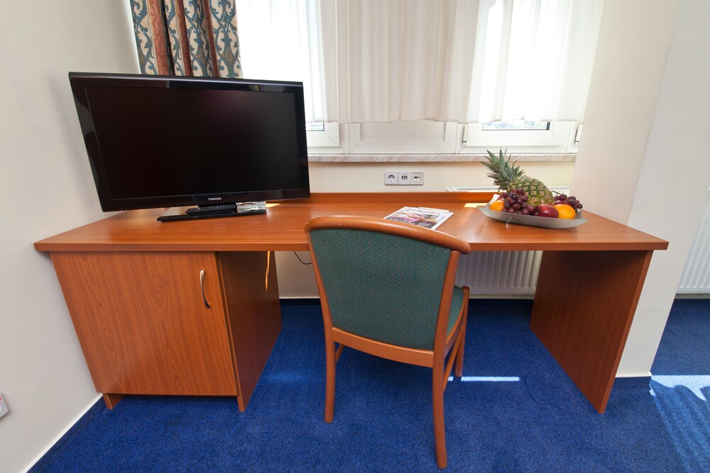 Businesscenter im Zimmer