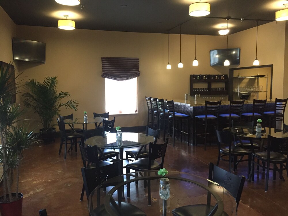 Hotel Bar