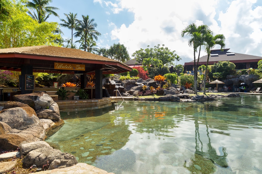 Poolside Bar