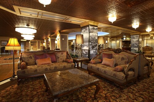 The Claridge Hotel