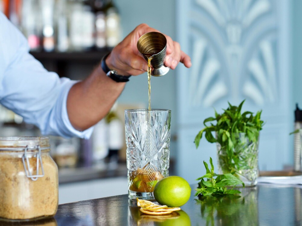 Bar
