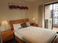 Deluxe Two Bedroom Apartment with Ensuite