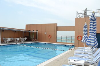 Rooftop Pool