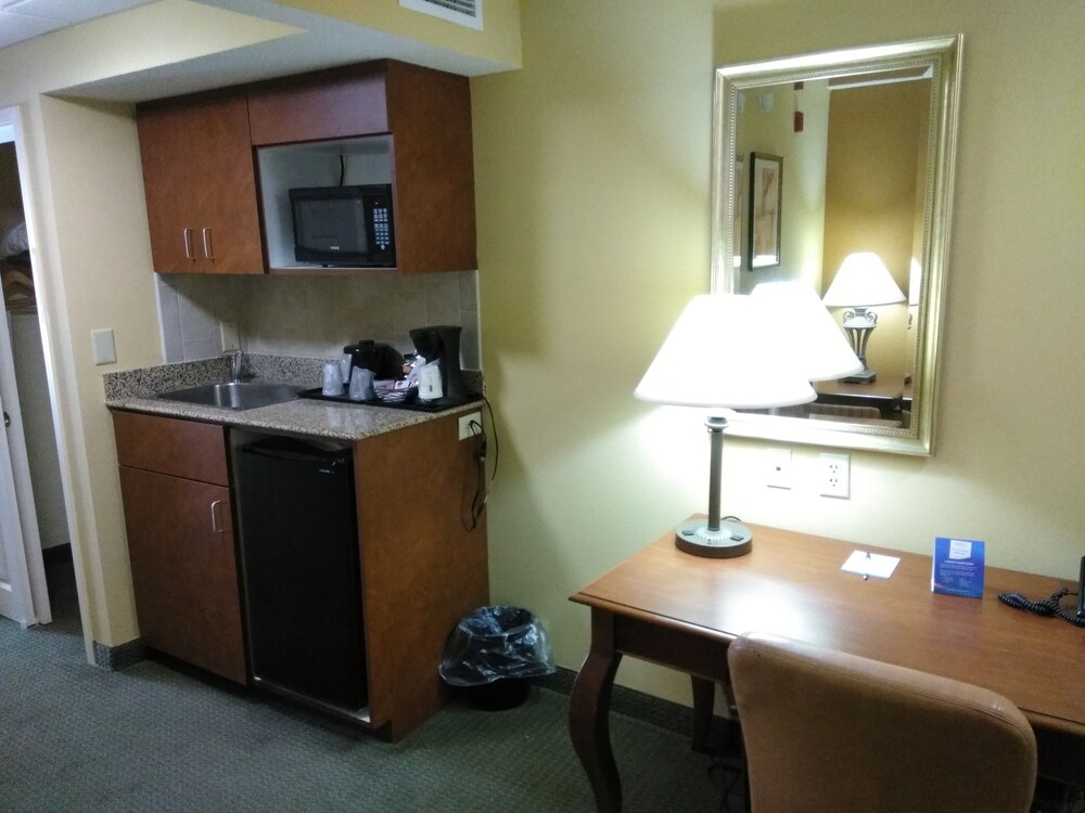 In-Room Kitchenette