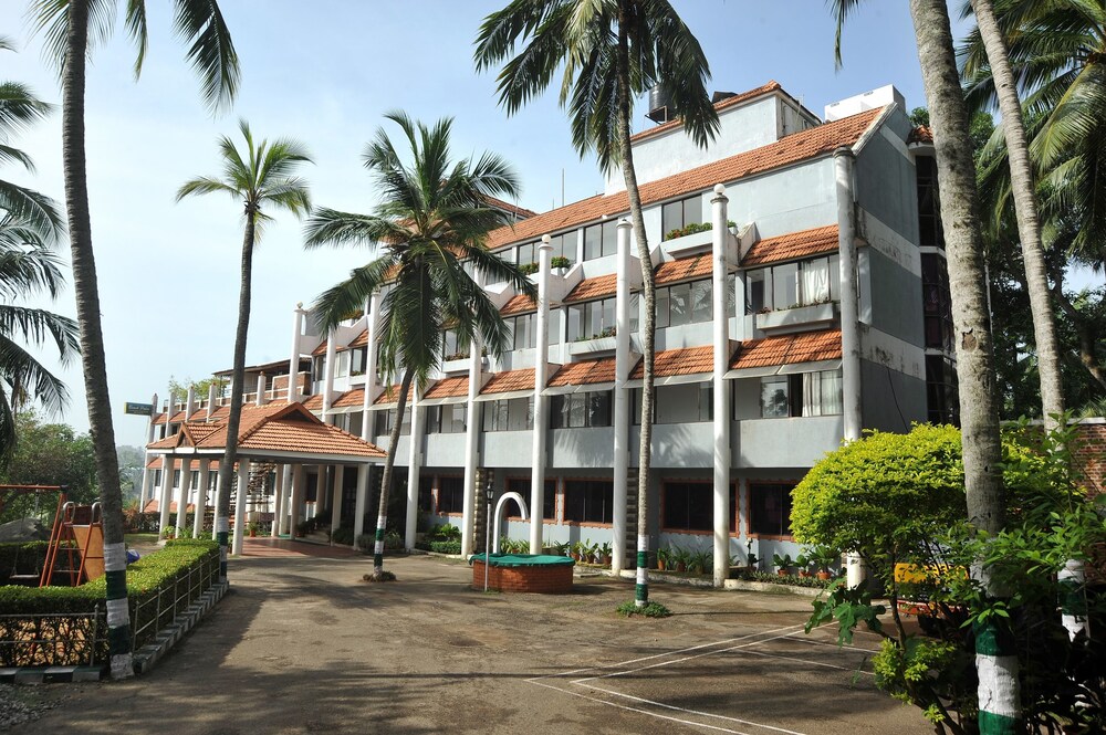 Hotel Front - Evening/Night