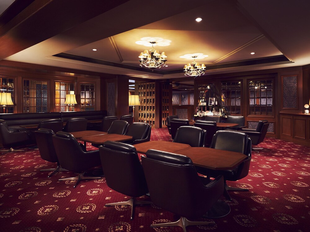 Hotel Bar