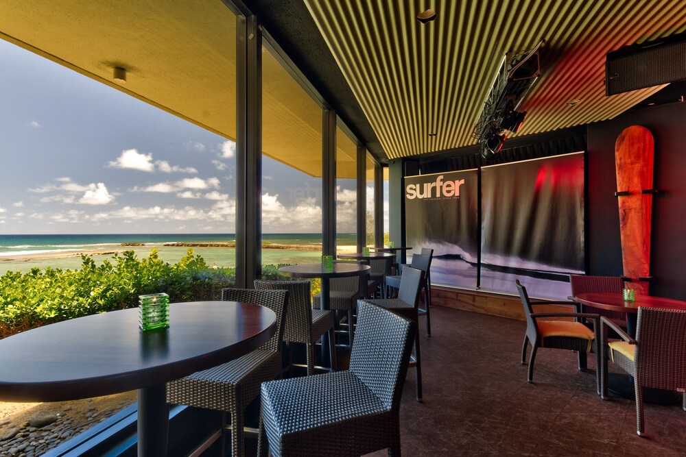 Hotel Bar
