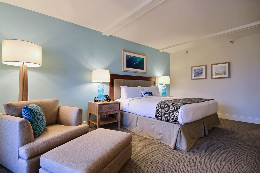 Room Service - Dining