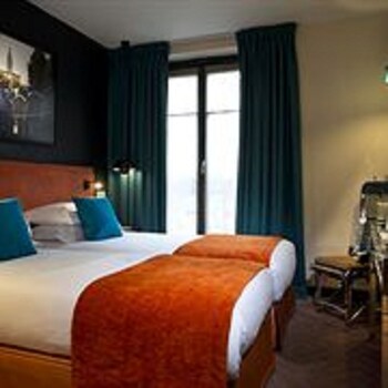 Guestroom