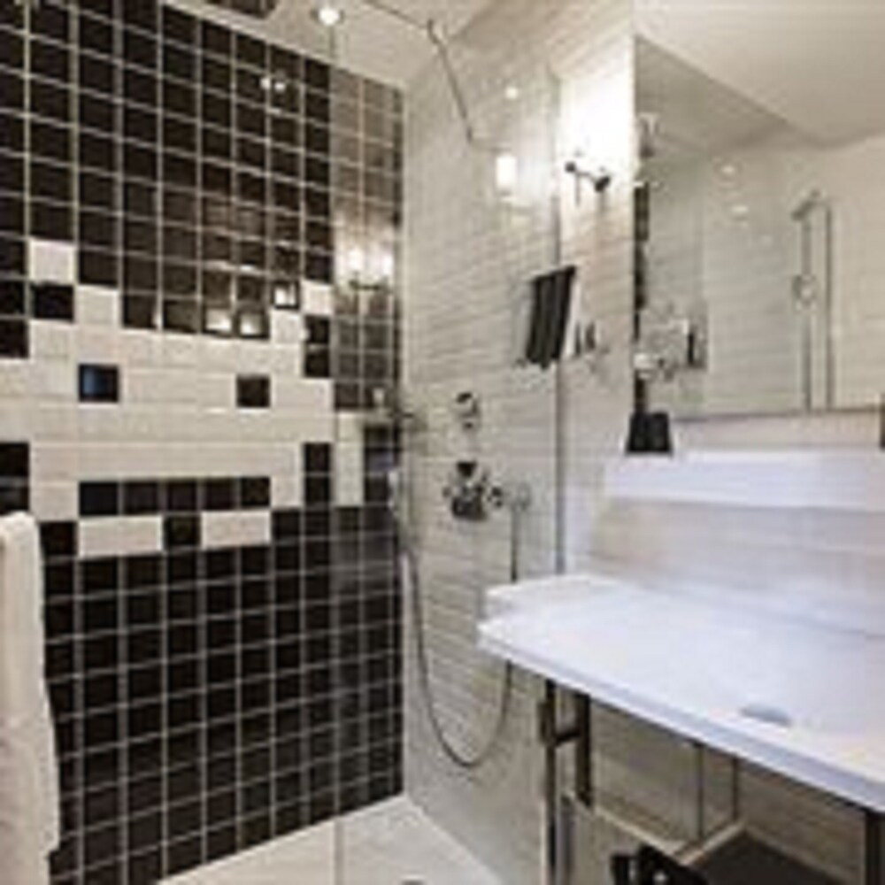 Bathroom shower, Hotel Atmospheres