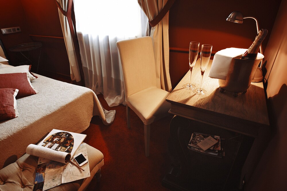 Guestroom