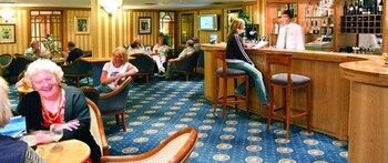 Hotel Lounge