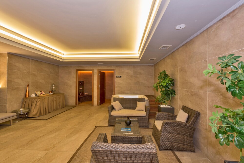 Spa Reception