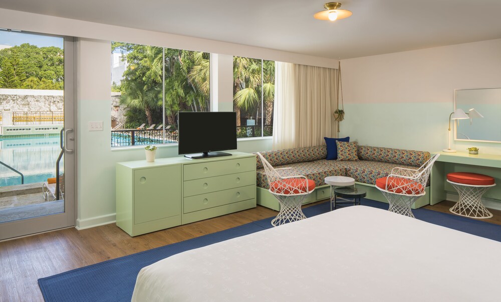 Guestroom