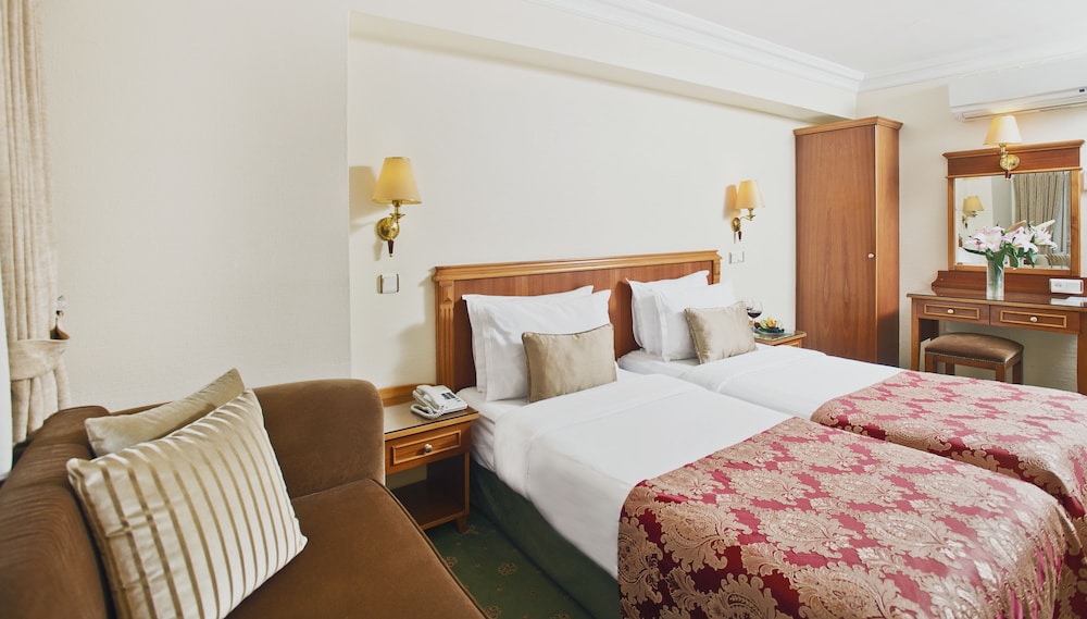 Guestroom