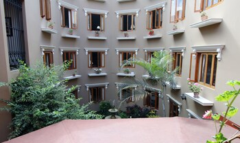 Courtyard View