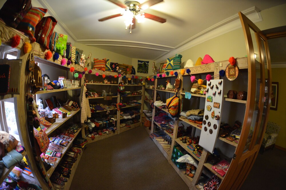 Gift Shop