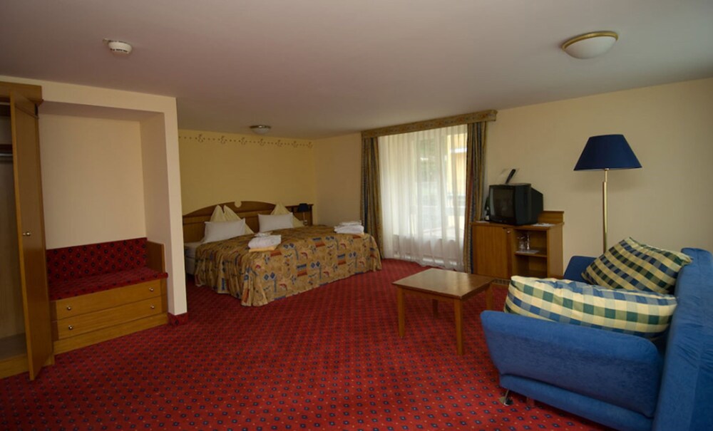 Guestroom