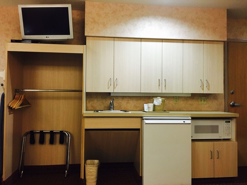 In-Room Kitchenette