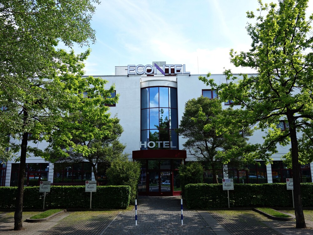 Hotel Front