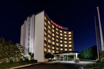 Hotel Front - Evening/Night