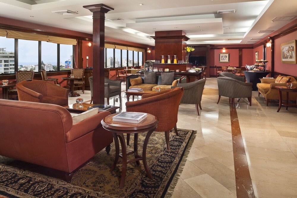 Hotel Lounge