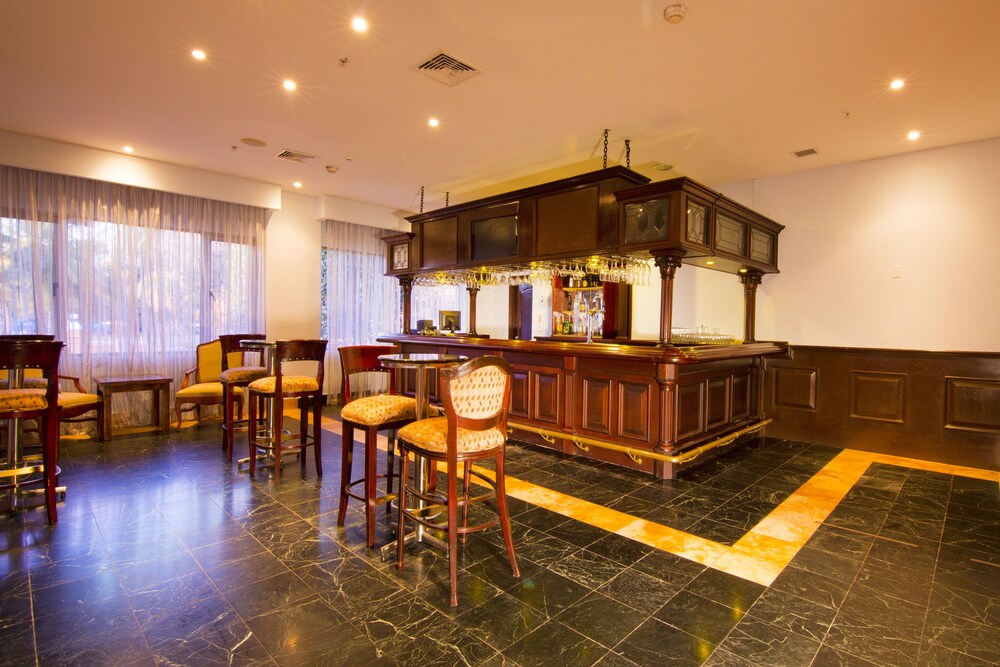 Sports Bar