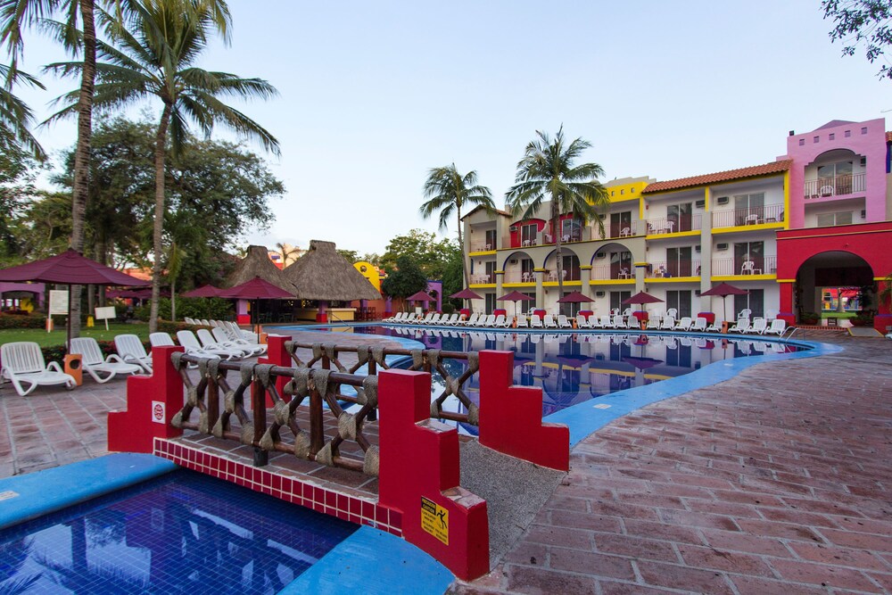 Courtyard View