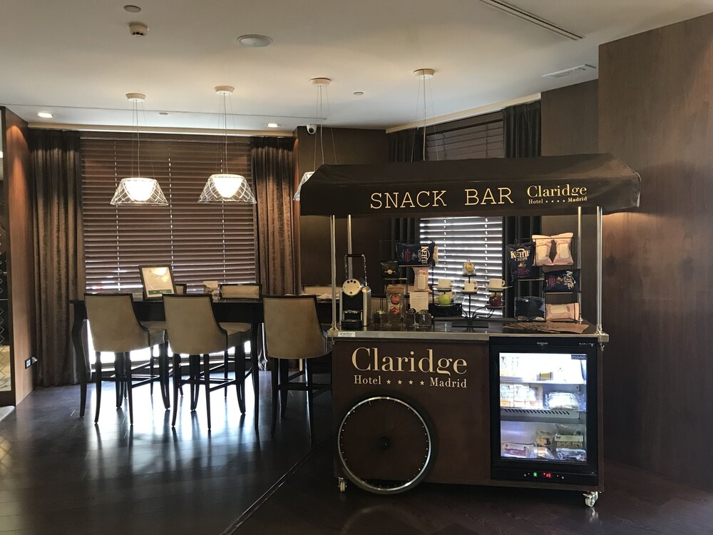 Snack Bar
