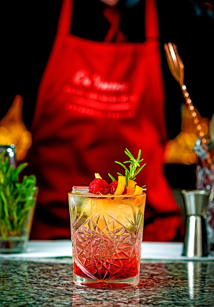 Hotel Bar