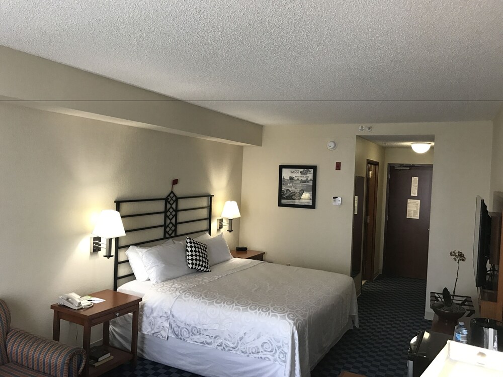 Guestroom View