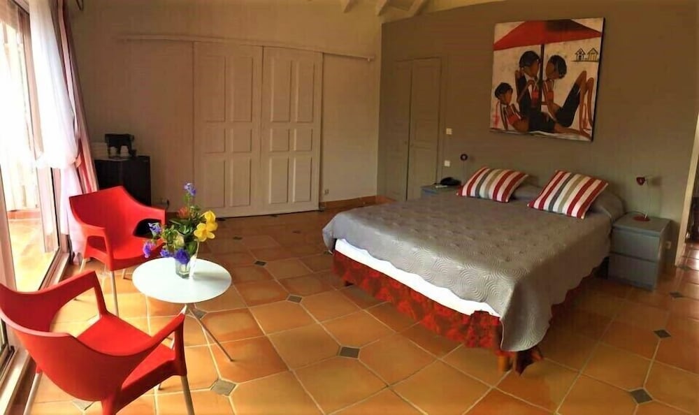 Guestroom