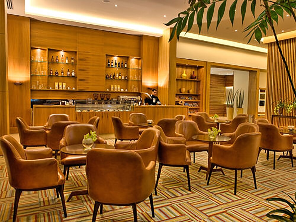 Executive Lounge