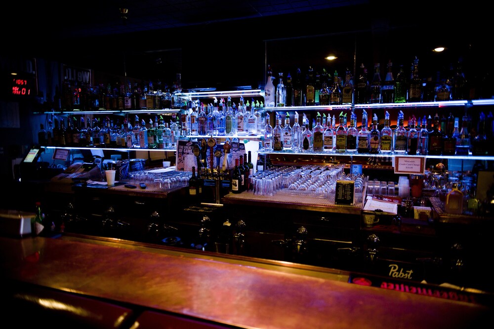 Hotel Bar