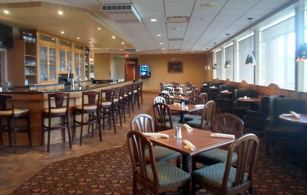 Hotel Lounge