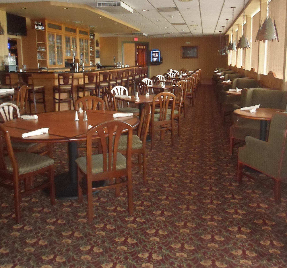 Hotel Lounge