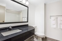 Room, 1 Queen Bed, Non Smoking (1st Floor)