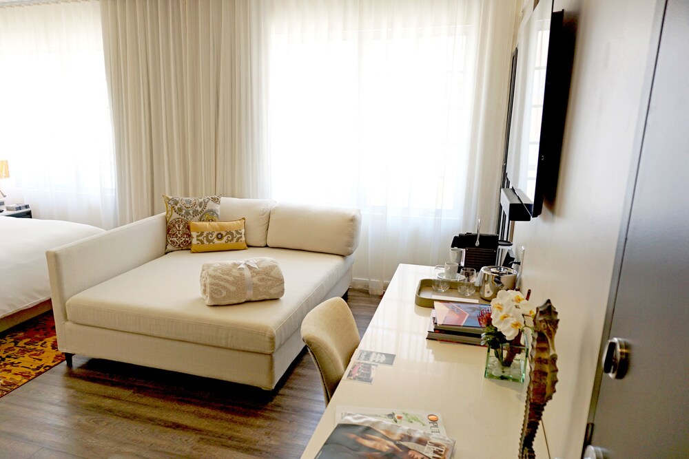 Guestroom View