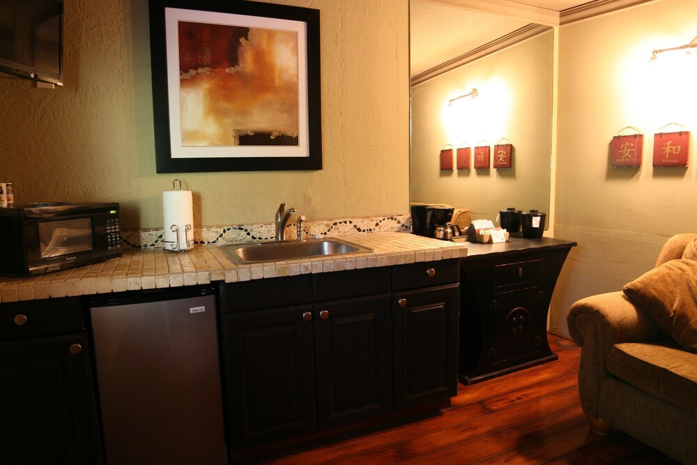 In-Room Kitchenette