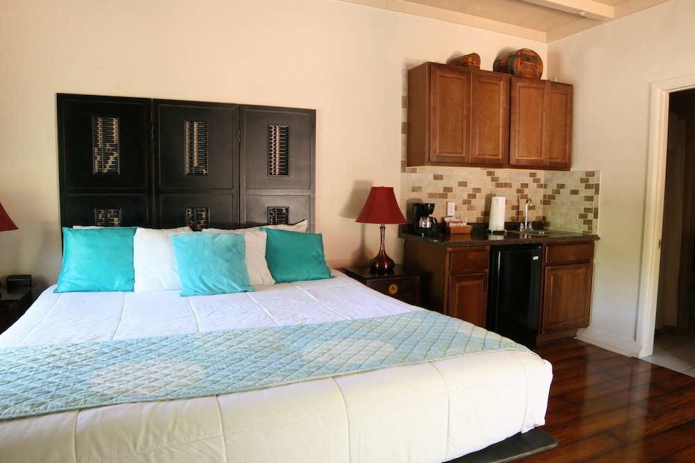 In-Room Kitchenette