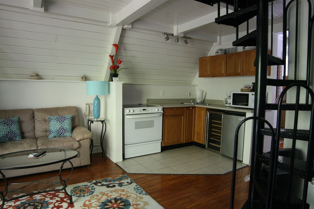 In-Room Kitchen