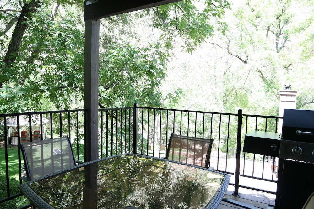 Guestroom View