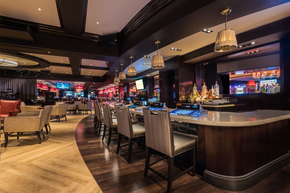 Hotel Lounge