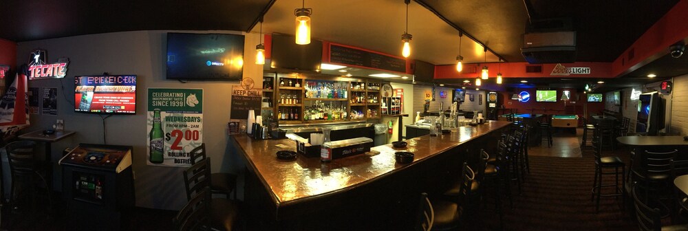 Hotel Bar