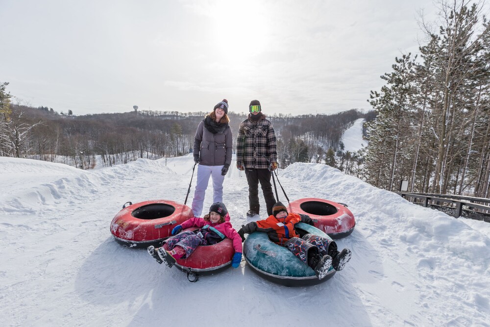 Snow tubing