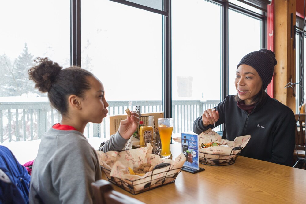 Family Dining