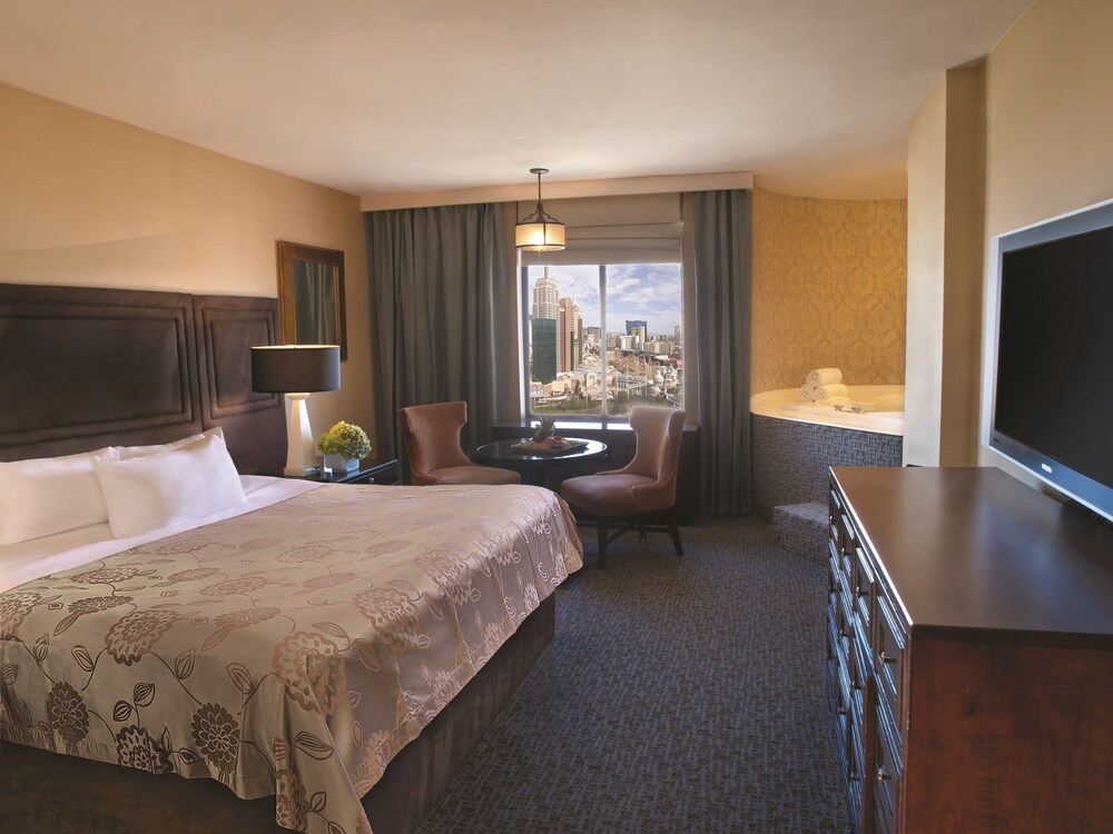 Room, Excalibur Hotel & Casino