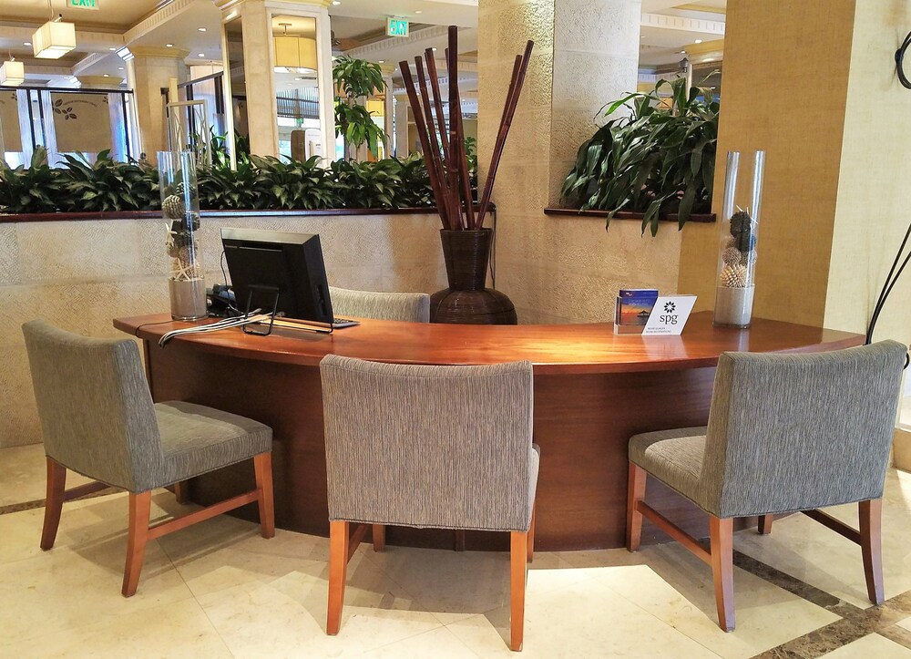 Concierge Desk
