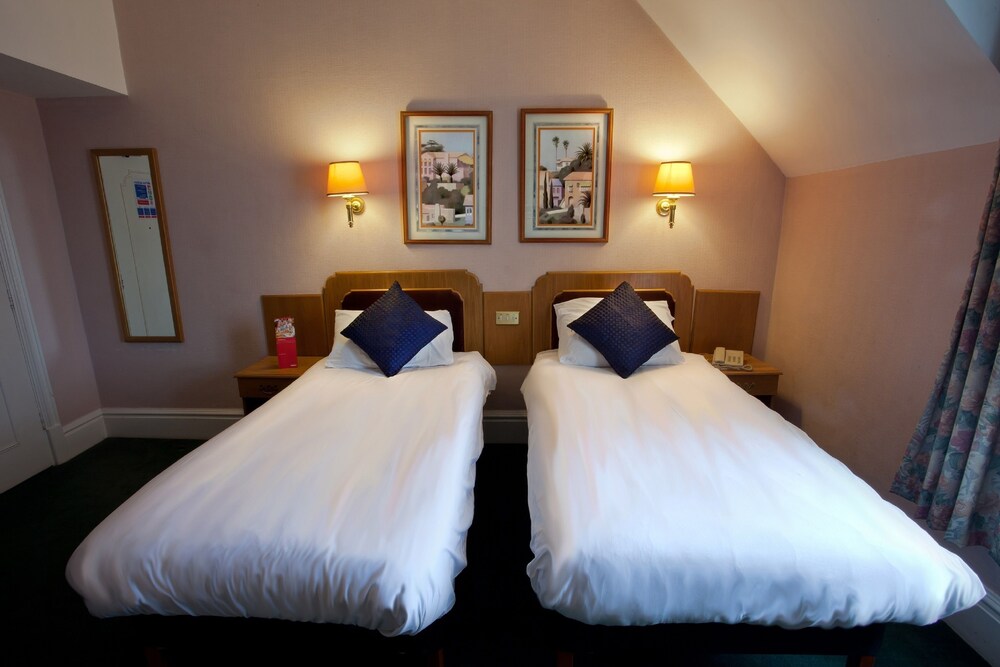 Guestroom